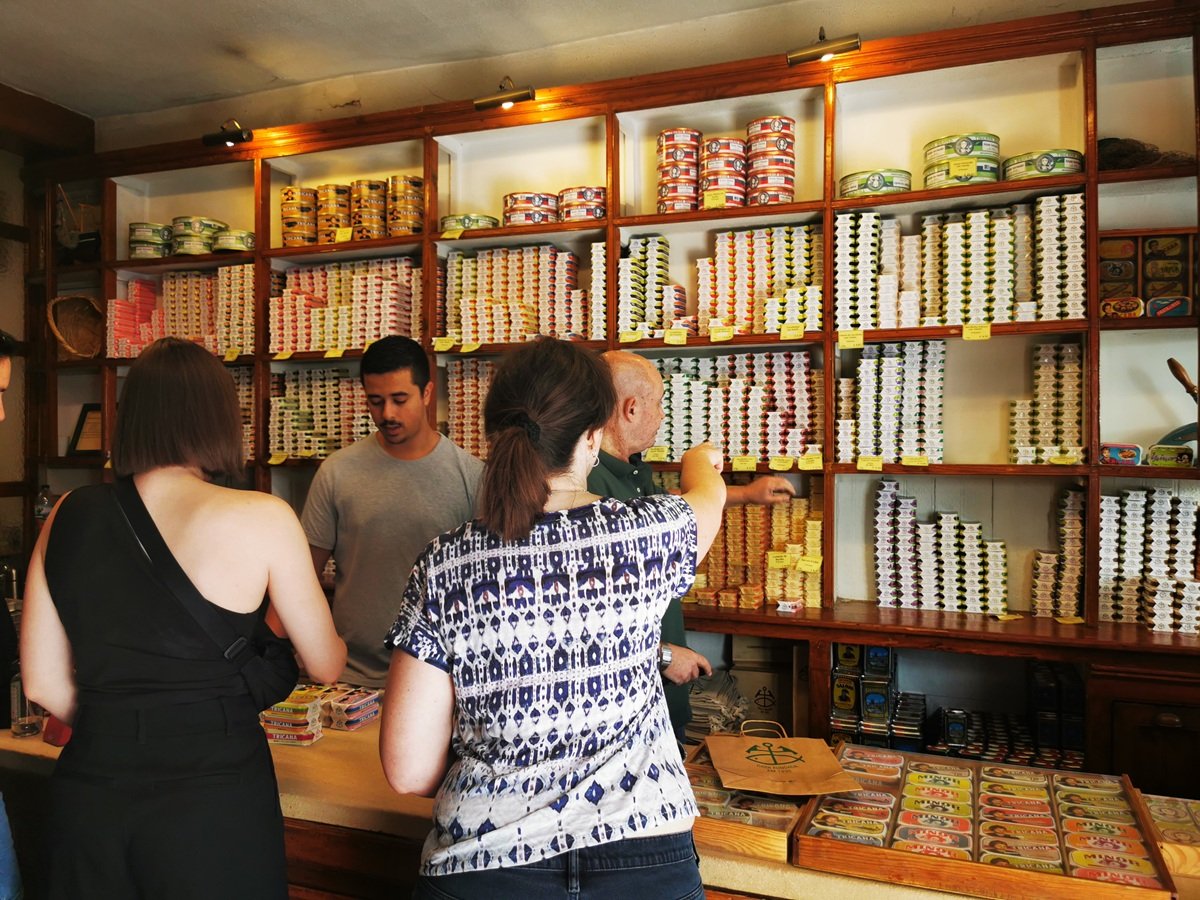 Conservaria de Lisboa. A traditional grocery store with shelves of canned goods.