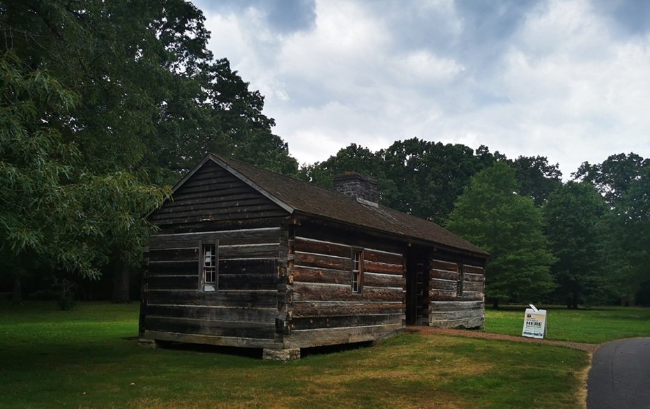A log cabin along the Natchez Trace Parkway